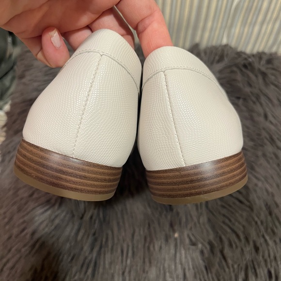 Anne Klein Akhadler Iflex Loafers Womens Sz 9.5 Ivory Faux Leather Snake Print - Picture 5 of 11